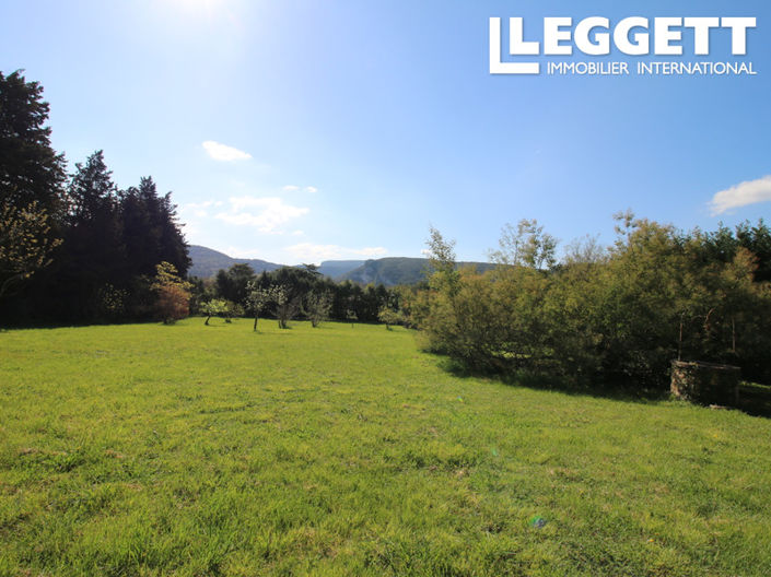 Image No.8-7 Bed House for sale