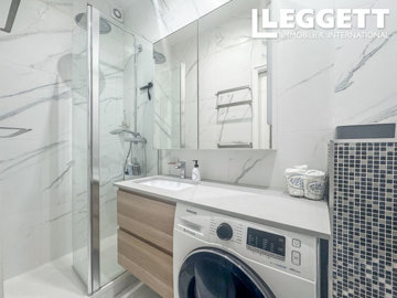 ahr0chm6ly9jzg4uagvzdglhlmltbw8vaw1hz2uvvevom