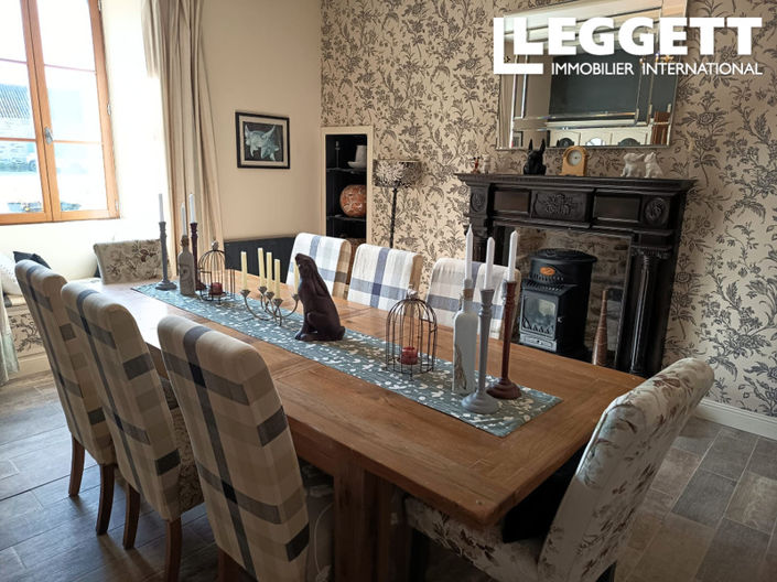 Image No.3-10 Bed House for sale