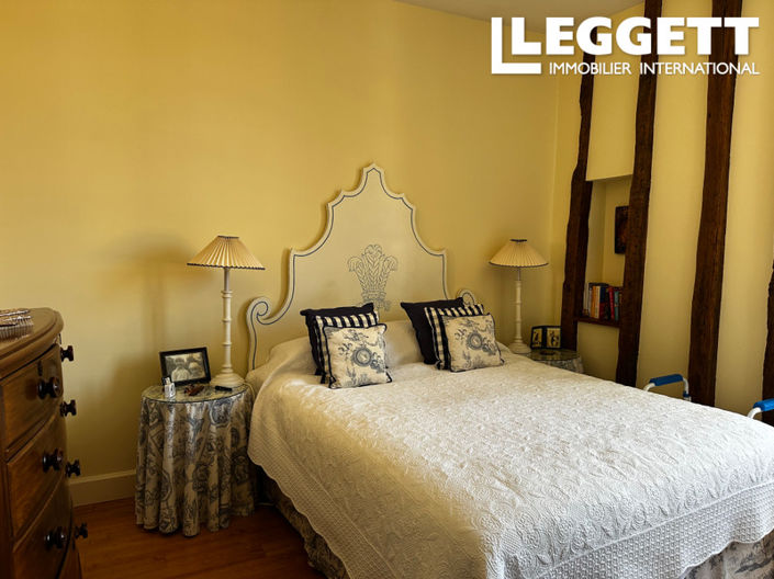 Image No.8-Apartment for sale