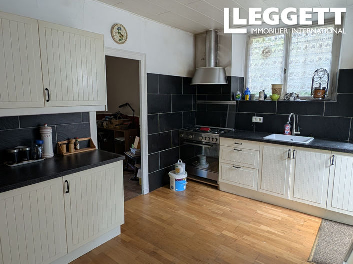 Image No.3-3 Bed House for sale