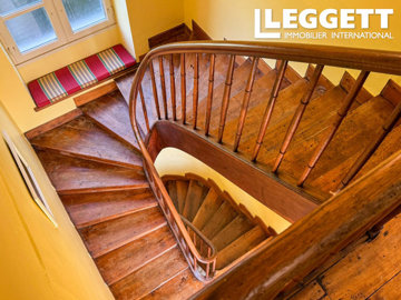 ahr0chm6ly9jzg4uagvzdglhlmltbw8vaw1hz2uvvevom