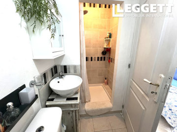 ahr0chm6ly9jzg4uagvzdglhlmltbw8vaw1hz2uvvevom