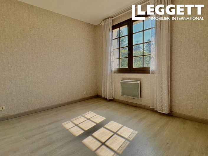 Image No.3-3 Bed House for sale