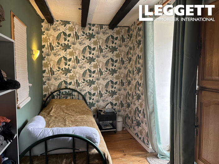 Image No.5-House for sale