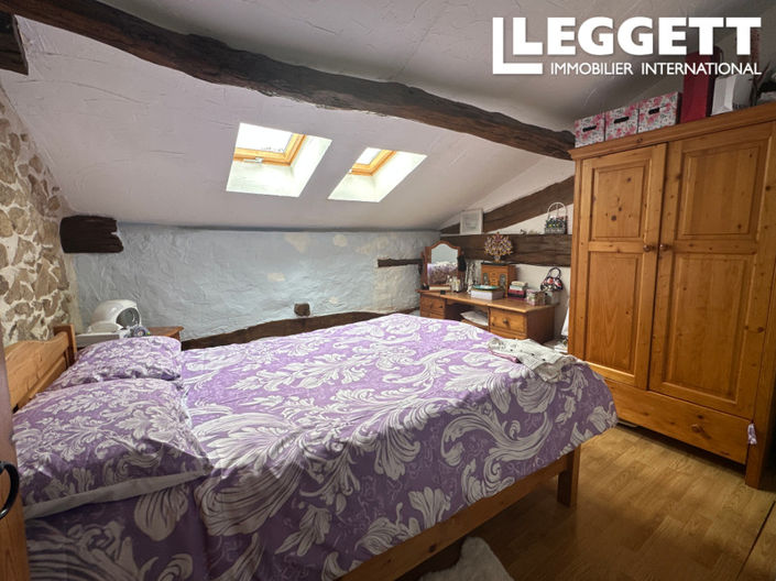 Image No.8-House for sale