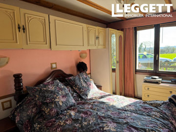 ahr0chm6ly9jzg4uagvzdglhlmltbw8vaw1hz2uvvevom