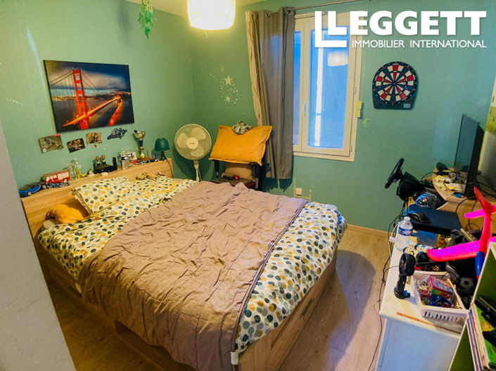 Image No.7-3 Bed House for sale