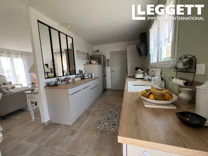 Image No.3-2 Bed House for sale