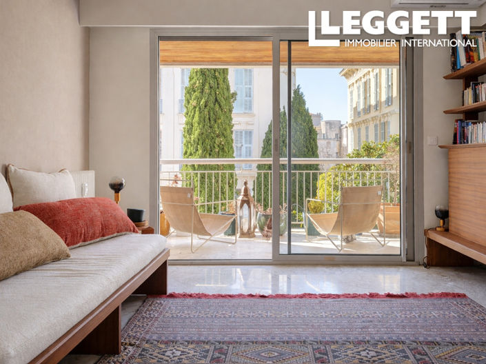 Image No.2-Appartement de 2 chambres à vendre à Nice