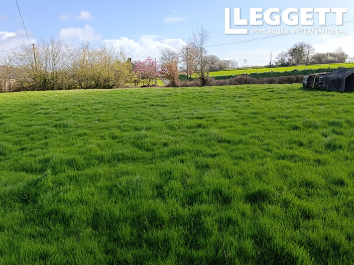 Image No.2-4 Bed House for sale