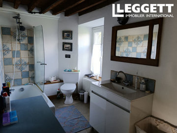 ahr0chm6ly9jzg4uagvzdglhlmltbw8vaw1hz2uvvevom