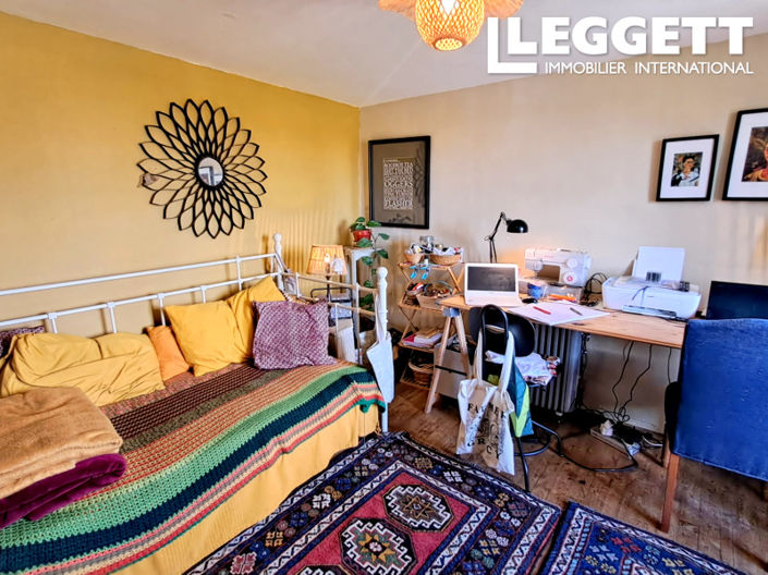 Image No.6-2 Bed House for sale