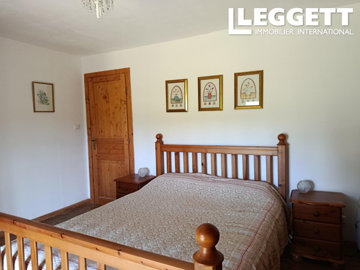 ahr0chm6ly9jzg4uagvzdglhlmltbw8vaw1hz2uvvevom