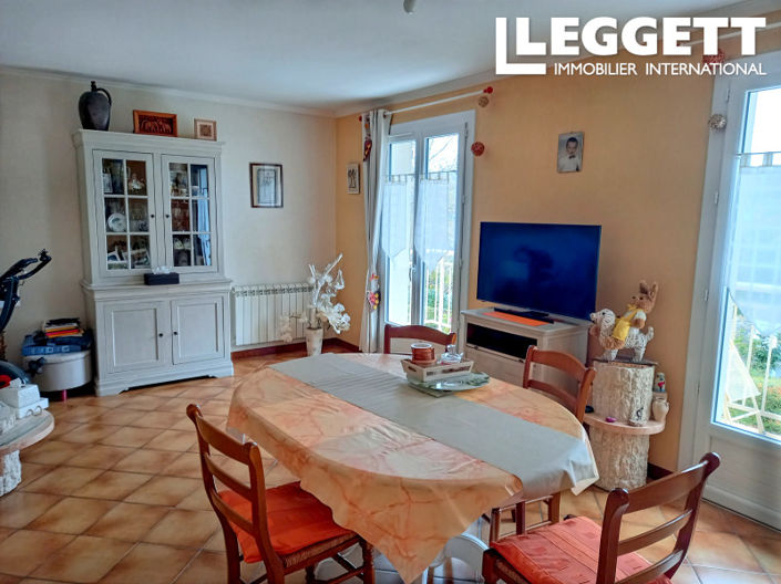 Image No.4-3 Bed House for sale