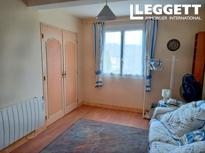 Image No.7-3 Bed House for sale