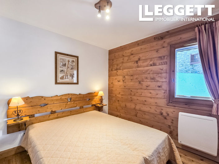 Image No.10-1 Bed Apartment for sale