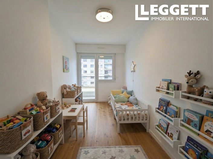 Image No.6-3 Bed Apartment for sale