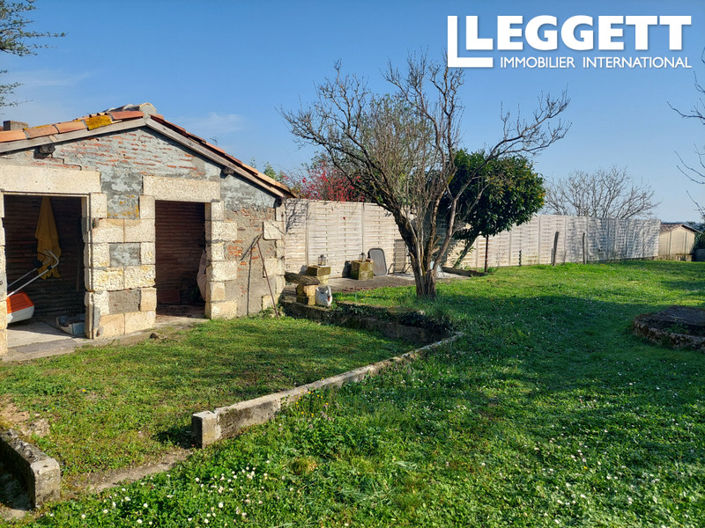 Image No.3-Maison de 4 chambres à vendre à Montmoreau-Saint-Cybard