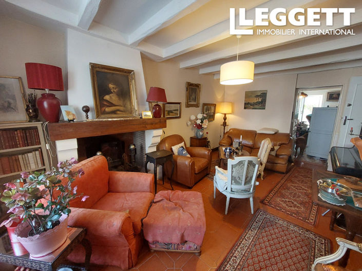 Image No.8-Maison de 4 chambres à vendre à Montmoreau-Saint-Cybard