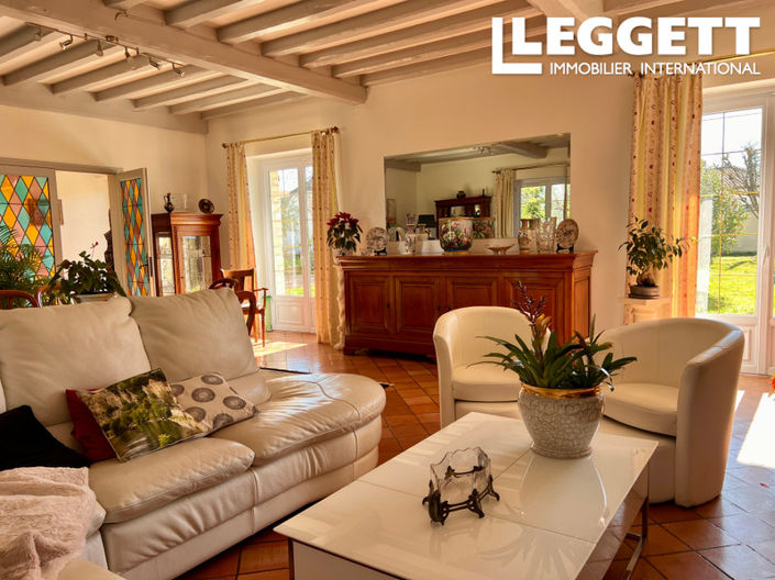 Image No.3-Maison de 4 chambres à vendre à Jarnac