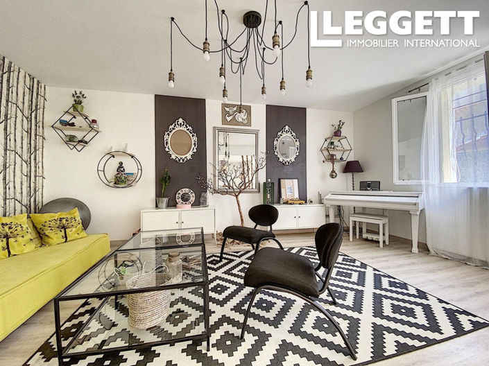 Image No.2-2 Bed Apartment for sale