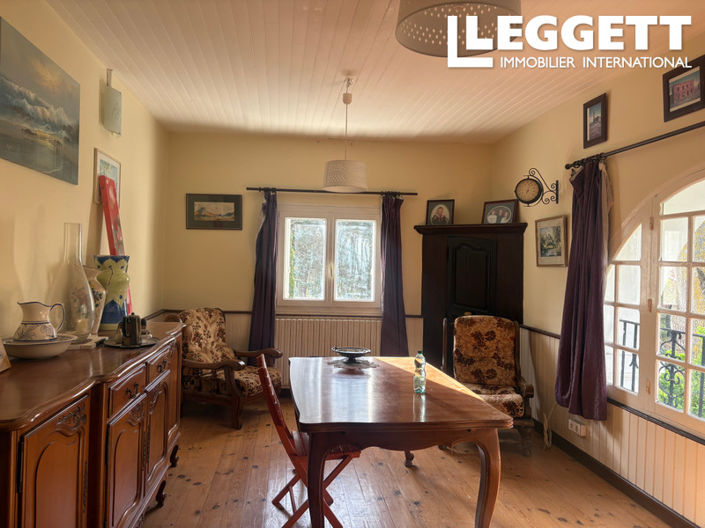 Image No.9-5 Bed House for sale