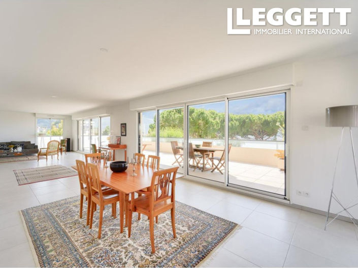 Image No.2-5 Bed Apartment for sale