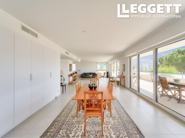 Image No.3-5 Bed Apartment for sale