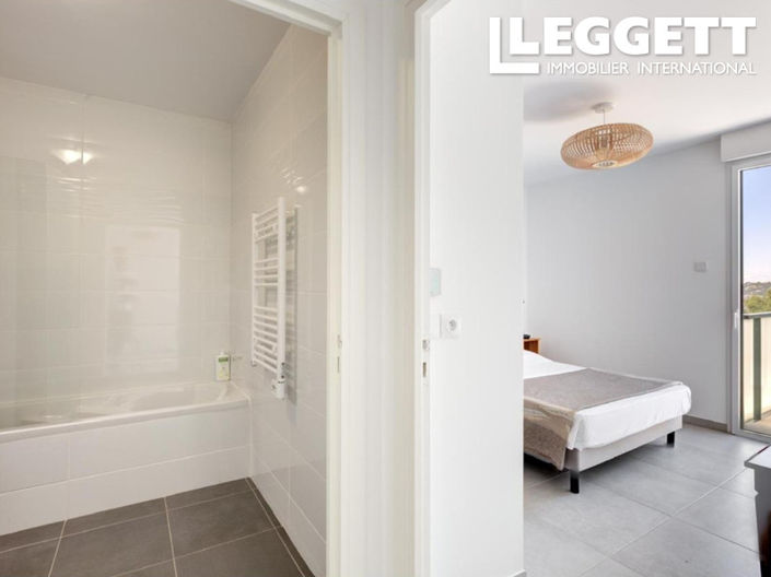 Image No.9-5 Bed Apartment for sale