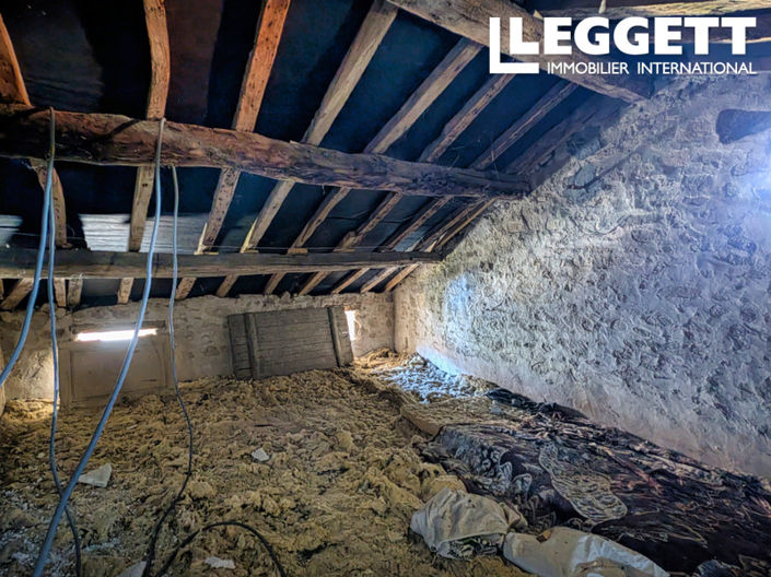 Image No.6-2 Bed House for sale