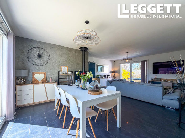 Image No.4-4 Bed House for sale