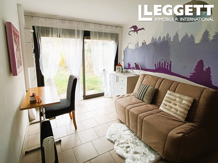 Image No.6-3 Bed House for sale