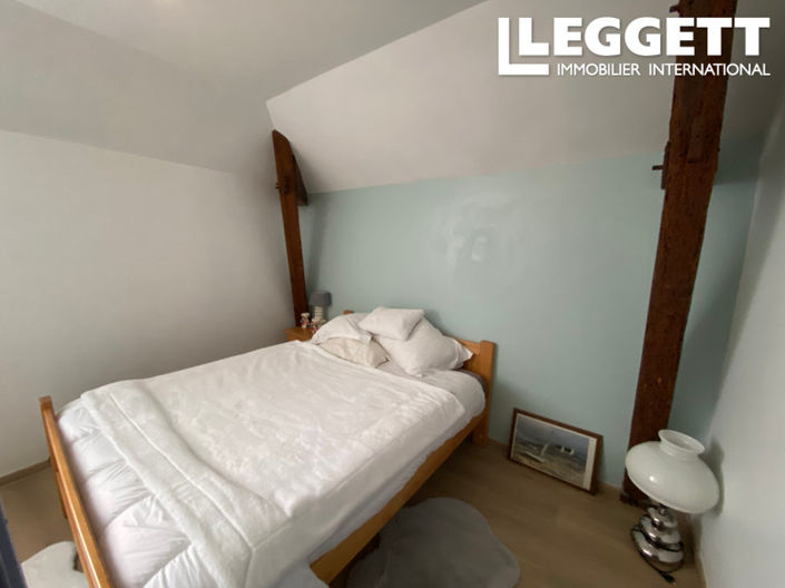 Image No.6-3 Bed House for sale