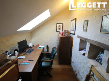 ahr0chm6ly9jzg4uagvzdglhlmltbw8vaw1hz2uvvevom