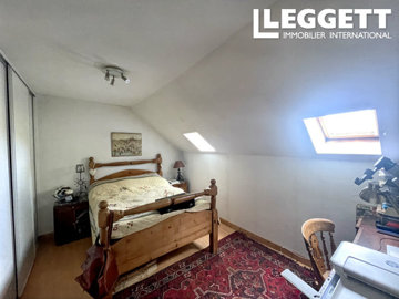 ahr0chm6ly9jzg4uagvzdglhlmltbw8vaw1hz2uvvevom