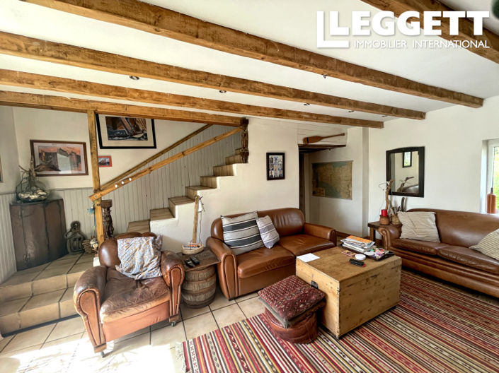 Image No.7-2 Bed House for sale