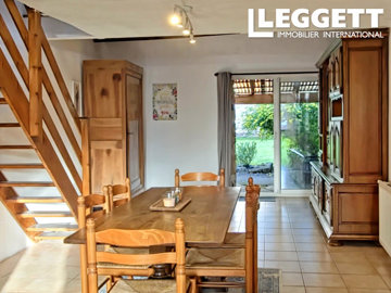 ahr0chm6ly9jzg4uagvzdglhlmltbw8vaw1hz2uvvevom