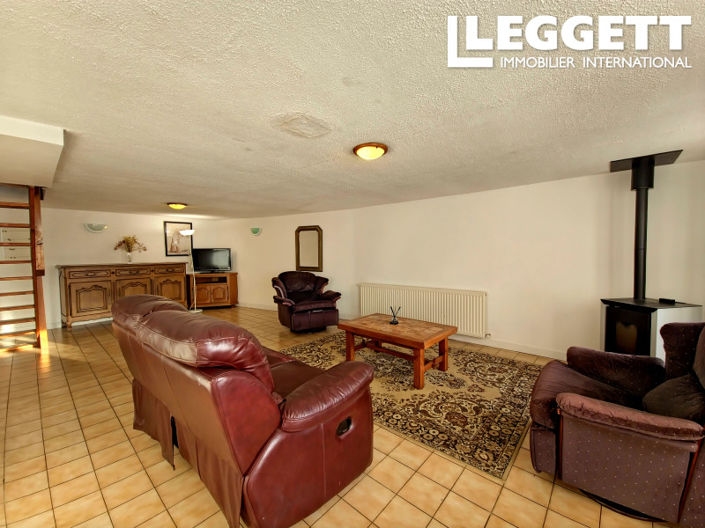 Image No.3-3 Bed House for sale