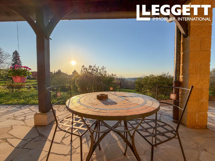 Image No.3-9 Bed House for sale