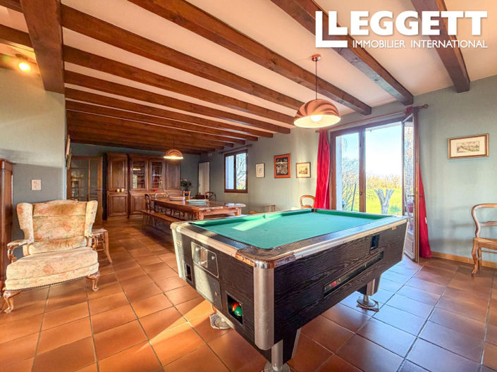 Image No.4-9 Bed House for sale