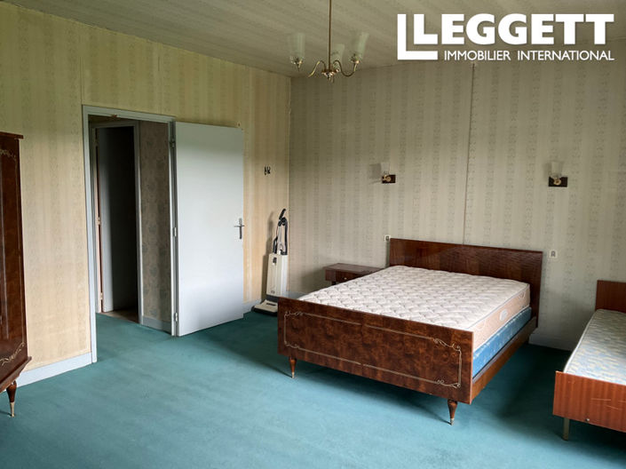 Image No.7-4 Bed House for sale