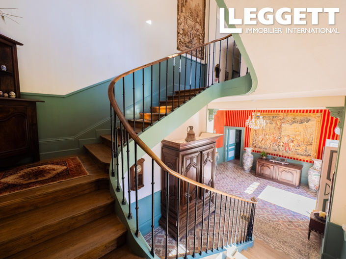 Image No.6-12 Bed Chateaux for sale