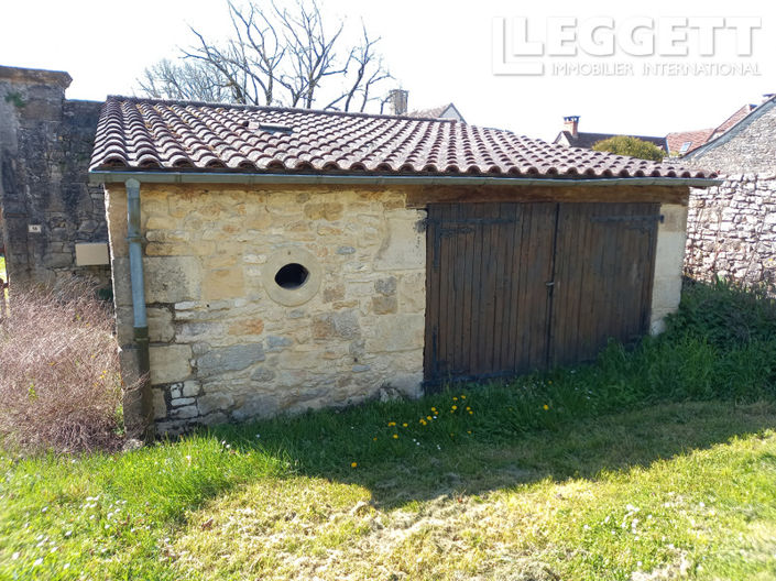 Image No.9-5 Bed House for sale