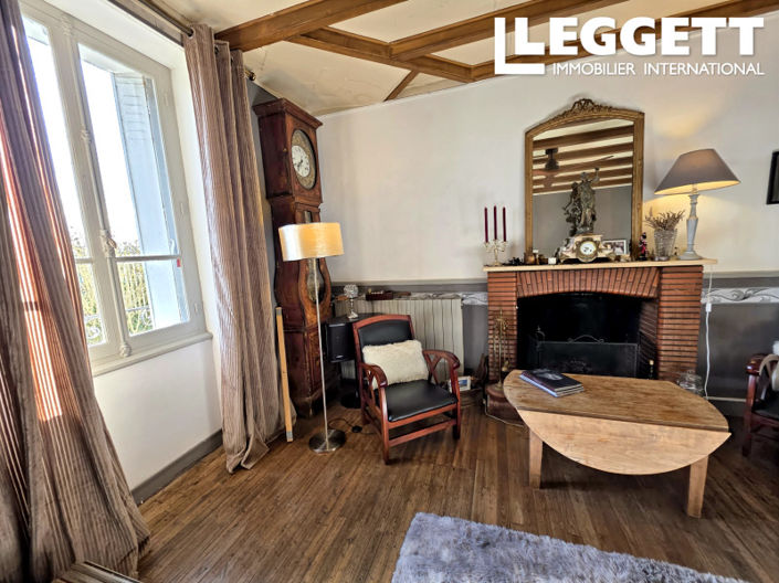 Image No.6-2 Bed House for sale