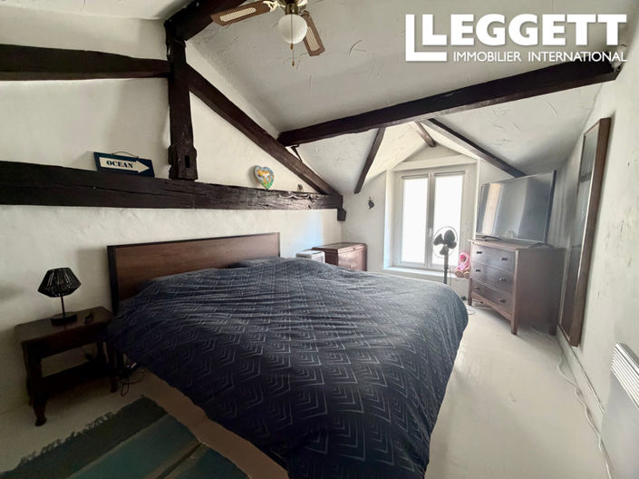 Image No.6-3 Bed House for sale