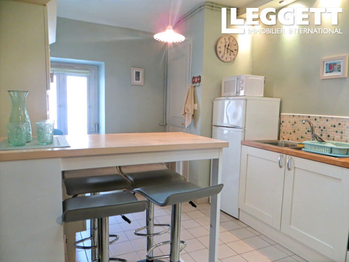 Image No.6-3 Bed House for sale