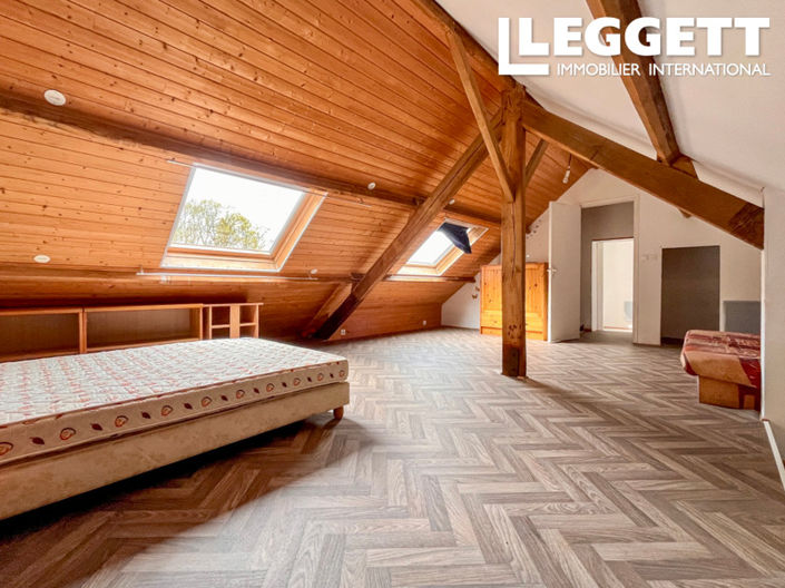 Image No.7-2 Bed House for sale