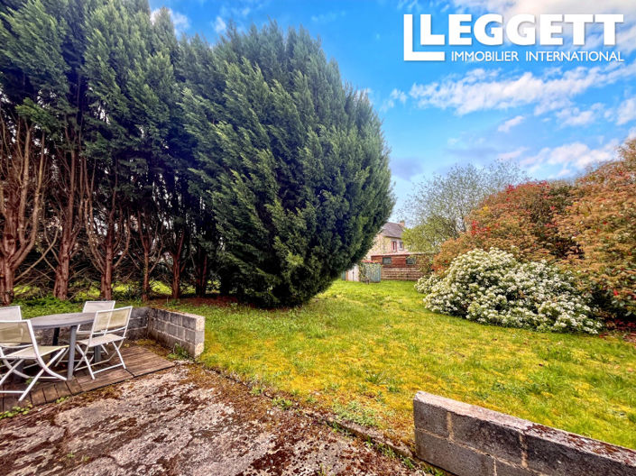 Image No.8-2 Bed House for sale