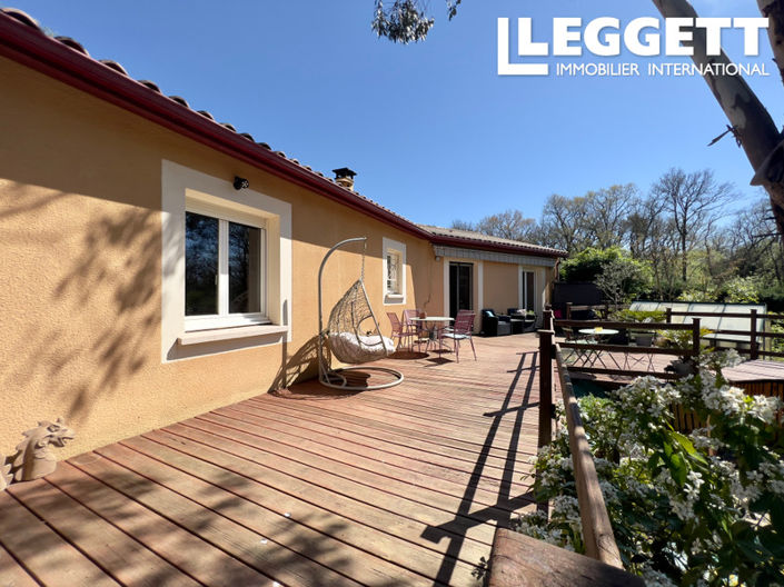 Image No.10-3 Bed House for sale